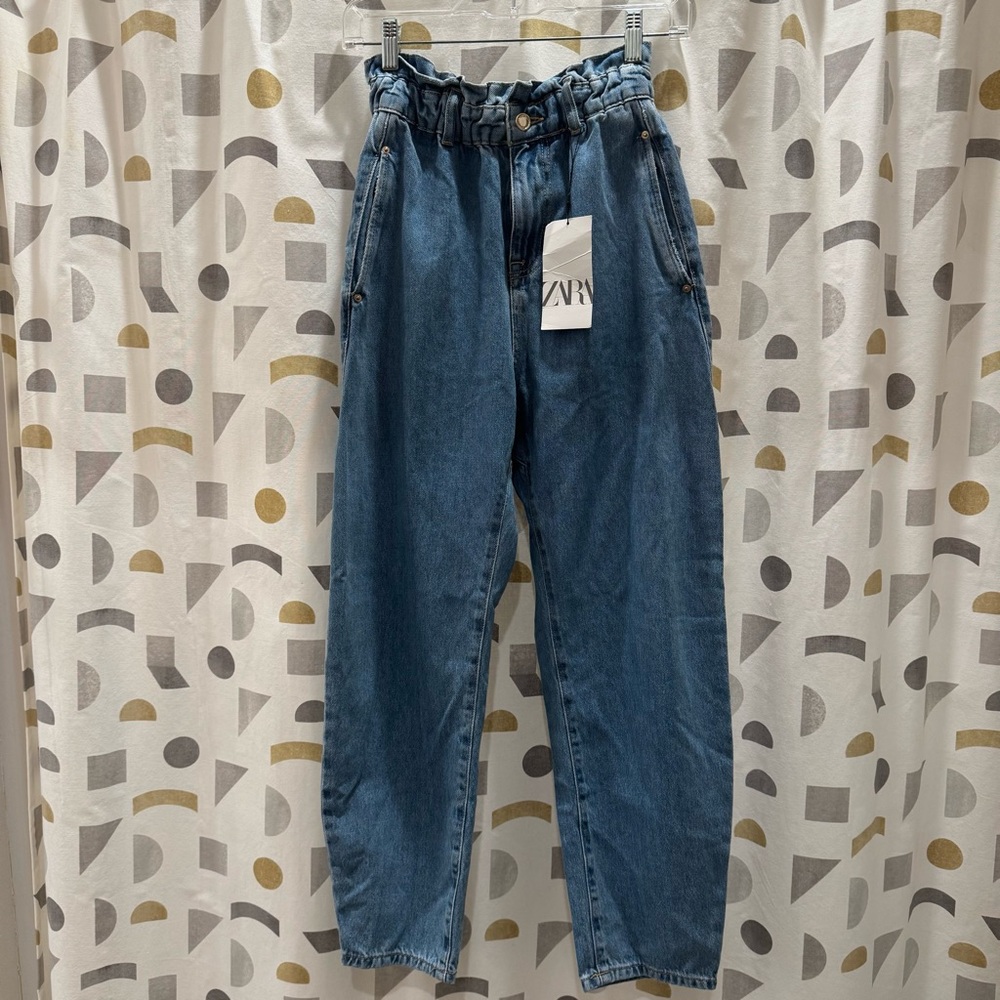 Zara High Rise Light Blue Jeans - Picture 3 of 8